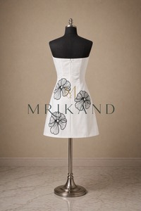 Robe courte en coton pour femmes, luxueuse, avec des détails de couture, style tendance, coupe confortable et allure élégante - Product Image 3