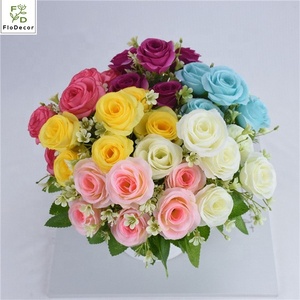 <span class=keywords><strong>Bouquet</strong></span> <span class=keywords><strong>de</strong></span> roses en soie artificielle à 6 têtes Offre Spéciale en <span class=keywords><strong>blanc</strong></span> rose <span class=keywords><strong>bleu</strong></span> pour mariage Noël Graduation Halloween Bouquets <span class=keywords><strong>de</strong></span> <span class=keywords><strong>mariée</strong></span> - Product Image 6