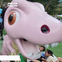 Sculpture de dinosaure de dessin animé fabriquée, machine à bulles sur le thème des dinosaures ou décorations de dinosaures roses pour aire de jeux pour enfants