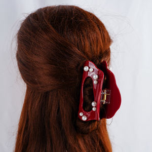 YIYI 9,5 cm Borde de onda sólida temperamento garra para el cabello hueco blanco perla acetato pinza para el cabello pinza coreana personalizada para mujeres - Product Image 6