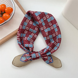 Pañuelos Cuadrados Pequeños con Estampado Floral de Lujo al por Mayor, 58*58CM, de Algodón y Lino Suave, para Cuello, Cabeza, Pañuelo de Mujer, Bandana - Product Image 6