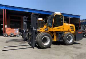 Huaya כל השטח 4 x4 דיזל מלגזות אמין 3 טון 4 טון 5 טון דגמים עם epa יורו 5 למכירה - Product Image 6