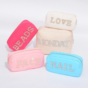 กระเป๋าเครื่องสำอางค์,กระเป๋าเครื่องสำอางสตรีปักลายตัวอักษรไลแลคผ้าไนล่อนอย่างหนาหลากสี - Product Image 6