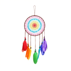 Atrapasueños de plumas coloridas para colgar en la pared, decoración del hogar de 20x60 cm - Product Image 1