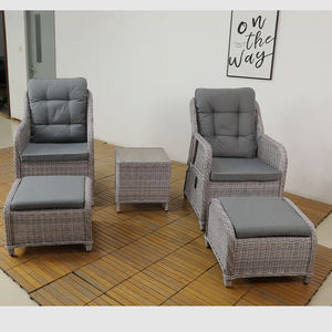 <span class=keywords><strong>Set</strong></span> Divano <span class=keywords><strong>da</strong></span> <span class=keywords><strong>Giardino</strong></span> Moderno a 5 Pezzi <span class=keywords><strong>in</strong></span> Rattan con Meccanismo Idraulico per Pranzi all'Aperto <span class=keywords><strong>e</strong></span> Relax <span class=keywords><strong>in</strong></span> Cortile - Product Image 1