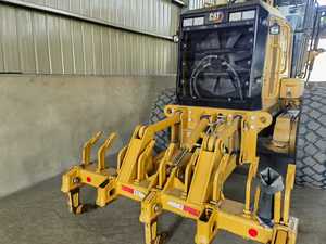 Motoniveladora Cat140GC de Buena Calidad con Motor Potente, Alta Eficiencia y Rendimiento Estable para Construcción de Carreteras y Nivelación de Terrenos - Product Image 3