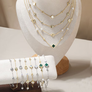 RINNTIN GMN <span class=keywords><strong>Collana</strong></span> alla Moda in Argento 925 Gioielli Coreani con <span class=keywords><strong>Perle</strong></span> <span class=keywords><strong>Naturali</strong></span> di Conchiglia <span class=keywords><strong>Collana</strong></span> Quadrifoglio a 4 Foglie da Donna - Product Image 1