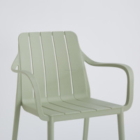 Chaise en plastique extérieure empilable de sortie d'usine nouvelle conception de haute qualité dinant la chaise beaucoup de couleurs à choisir.