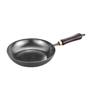 Customized <strong>Thickness</strong> 2.5mm Deep Preseasoned Traditional Carbon Steel Round Frying <strong>Pan</strong> With Handle for Restaurants - Product Image 3
