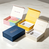 Boîte cadeau rigide en carton gris avec fermeture magnétique, impression couleur personnalisée du logo, format sur mesure, pour cosmétiques