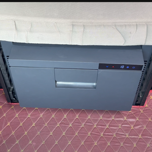 À la mode 12V 21L intégré Mini Bar réfrigérateur tiroir <span class=keywords><strong>220</strong></span> <span class=keywords><strong>volts</strong></span> Camping congélateur réglage de la température compresseur plastique - Product Image 3