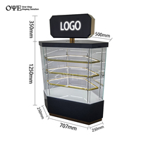 Comptoir d'affichage de parfum en verre avec lumière LED vitrine de vitrine de parfum haut de gamme pour magasin