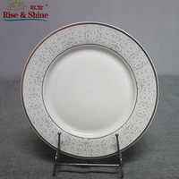 Assiettes en porcelaine avec motifs en relief dorée, ensemble d'assiettes de cuisine, vaisselle pour dîner, mariage, assiettes à dîner de luxe, pour Restaurant, maison