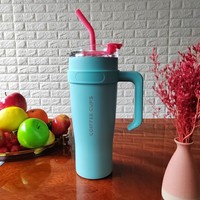 도매 304 스테인레스 스틸 40oz 절연 여행 물병 이중 벽 진공 넓은 입 손잡이 뚜껑 2L 용량