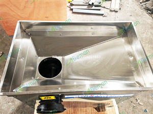 Molinillo <span class=keywords><strong>de</strong></span> copos <span class=keywords><strong>de</strong></span> <span class=keywords><strong>Chile</strong></span> seco rojo <span class=keywords><strong>de</strong></span> 6mm, máquina <span class=keywords><strong>de</strong></span> molienda <span class=keywords><strong>de</strong></span> copos <span class=keywords><strong>de</strong></span> pimienta <span class=keywords><strong>de</strong></span> cayena caliente, máquina trituradora <span class=keywords><strong>de</strong></span> hierbas y especias para condimentos - Product Image 5