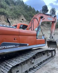 Excavatrice sur chenilles Doosan DX260 à haute efficacité, d'origine, multifonctionnelle, en bon état, d'occasion, Komatsu SANY CAT en vente - Product Image 5