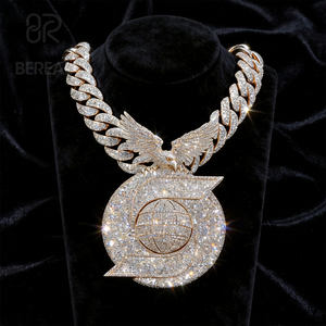 สร้อยคอจี้เพชรโมอิสซาไนต์ผ่านการทดสอบมาตรฐาน VVS พร้อมจี้ตัวอักษรแบบกำหนดเอง สไตล์ฮิปฮอป เงินแท้ 925 ประดับเพชรเต็มตัว จี้ชื่อแบบสั่งทำ เครื่องประดับคุณภาพสูง - Product Image 2