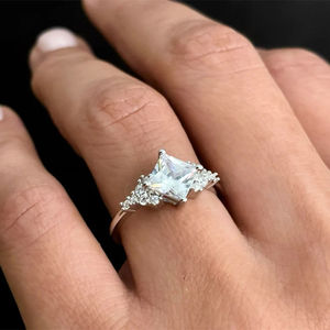 アクアマリン婚約指輪シルバープロミスリングステートメントリング - Product Image 4