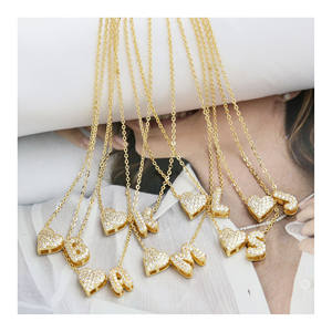 Модное маленькое ожерелье в виде сердца с буквой и цирконием - Product Image 3