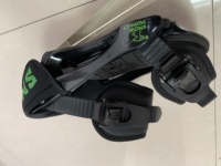 Sangles de fixation en aluminium, imperméable, de qualité supérieure, pour le Sport de neige, noir, réglable en métal, pour adultes
