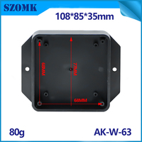 Caja de Plástico Negra con Bridas para Montaje en Pared AK-W-63 de 108x85x35mm con Bridas Integradas para PCB