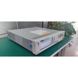 Generador de Señales Analógicas de Microondas Keysight N5183A MXG 40G usado - Product Image 4