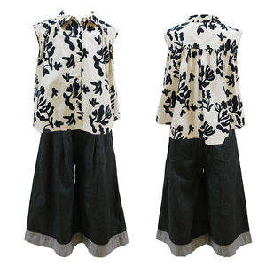 Completi Casual <span class=keywords><strong>per</strong></span> <span class=keywords><strong>Ragazze</strong></span> Camicia Floreale Bianca e Nera Jeans <span class=keywords><strong>Neri</strong></span> 100% Cotone Maniche a Farfalla - Product Image 6