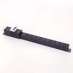 <span class=keywords><strong>Regleta</strong></span> de alimentación PDU montada en rack con protección contra sobrecargas, disyuntor y carcasa ignífuga, adecuada para gabinetes de servidores - Product Image 3