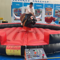 Machine de rodéo gonflable commerciale, taureau mécanique électrique pour les attractions de fêtes et de festivals