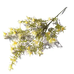 YIWAN 공장 연인 실크 잎의 잔디 인공 자연 보존 유칼립투스 잎 결혼식 장식 홈