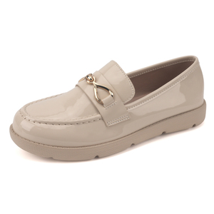 Vente en gros usine – Nouveaux mocassins élégants en cuir verni noir grande taille pour <span class=keywords><strong>femme</strong></span> avec boucle dorée, chaussures de bureau pour <span class=keywords><strong>femme</strong></span> 2026 - Product Image 2