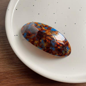 กิ๊บติดผมอะซิเตทขายตรงจากโรงงาน สไตล์เกาหลีเรียบง่าย กิ๊บหนีบผมรูปวงรีอเนกประสงค์ กิ๊บติดผมอะซิเตทแบบสั่งทำสำหรับผู้หญิง - Product Image 6