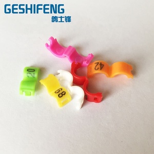 Anneaux de pieds de perroquet <span class=keywords><strong>2023</strong></span> 3mm 4mm 4.5mm 5mm nouveau Design Clip de Logo ouvert en plastique 6mm bandes de pattes d'oiseau anneau de pied d'oiseau 2.5mm 24mm - Product Image 4