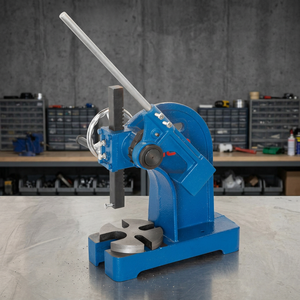 Prensa Manual para Doblar Chapa FERVI, Cremaillere, Fuerza de 20000N, Pieza Máxima de 260mm - Product Image 3