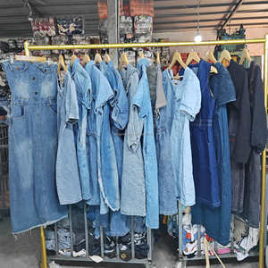 Vente d'usine : Robes en jean d'occasion pour femmes, robes décontractées, vêtements de seconde main pour femmes, balles de vêtements usagés - Product Image 1