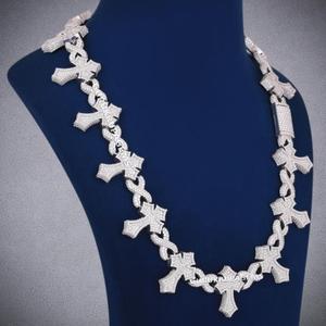 Cadena cubana de eslabones cruzados de 30 mm con moissanita VVS, plata 925, lujo, estilo hip hop, collar con incrustaciones de circonitas, regalo de boda para hombre - Product Image 1