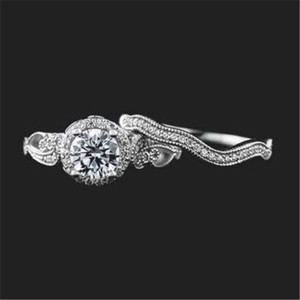 Anello a Doppio Strato con Cristalli Incastonati per Donne, Elegante Accessorio Moda Impilabile per Uso Quotidiano e Feste - Product Image 3