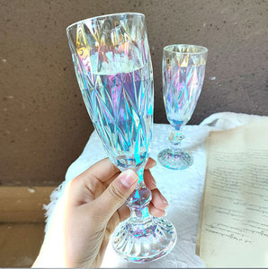 Verres à <span class=keywords><strong>champagne</strong></span> personnalisés colorés en cristal arc-en-ciel - Product Image 1