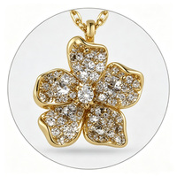 Collier pendentif fleur entièrement incrusté de zircon cubique, prix d'usine YILUN, argent 925 plaqué or, idéal comme cadeau pour une date, pour femmes