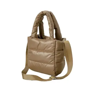 महिलाओं के लिए नया नायलॉन ट्रैवल मिनी टैन क्विल्टेड पफर टोट बैग वाटरप्रूफ महिला छोटा टोट बैग हैंडबैग पफी बैग महिलाओं के लिए