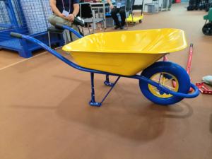 औद्योगिक परिवहन निर्माण व्हीलबैरो wb6400 संकीर्ण प्लास्टिक ट्रे के साथ संकीर्ण प्लास्टिक ट्रे - Product Image 6