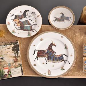 Assiettes en porcelaine d'os en céramique de ménage royal nordique ensemble de vaisselle de 58 pièces - Product Image 5