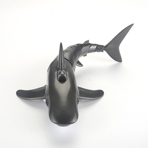 Simulation à échelle <span class=keywords><strong>1</strong></span>:18 2.4G Radio télécommande RC jouet requin en plastique Animal <span class=keywords><strong>piscine</strong></span> salle de bains bateau RC jouets cadeaux de noël anniversaire - Product Image 5