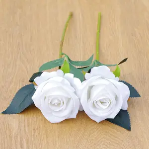 Fausses Roses blanches, fleurs artificielles, tige de 30 cm, Arrangement de Roses en velours blanc, bon marché