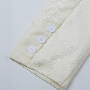 Trajes de Boda <span class=keywords><strong>para</strong></span> <span class=keywords><strong>Hombre</strong></span> de Diseño Nuevo al por Mayor, <span class=keywords><strong>Traje</strong></span> <span class=keywords><strong>Casual</strong></span> de 2 Piezas Blanco Elegante de Alta Calidad con Jacquard Floral - Product Image 4