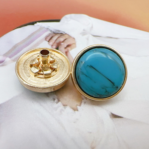 Mới Chất lượng cao hiệu ứng màu ngọc lam nhựa không thường xuyên sọc khâu nút kim loại áo khoác với nút denim và Nút Đinh Tán - Product Image 3