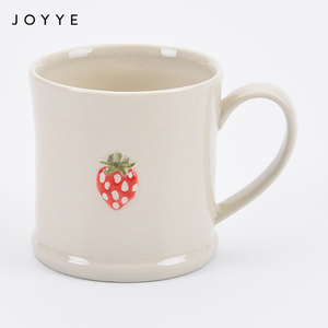 Tasse Joyye en céramique, ensemble de tasses <span class=keywords><strong>à</strong></span> la main peint <span class=keywords><strong>à</strong></span> la main en relief de fraise, pour cadeau, <span class=keywords><strong>à</strong></span> <span class=keywords><strong>vendre</strong></span>, 8 pièces - Product Image 1