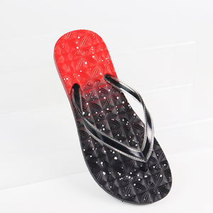 Tongs <span class=keywords><strong>de</strong></span> <span class=keywords><strong>plage</strong></span> d'été en PVC au design populaire, tongs personnalisées avec logo, sandales tongs - Product Image 3