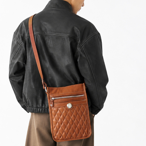 Sac à bandoulière universitaire en cuir véritable avec fermeture éclair à prix raisonnable - Product Image 2