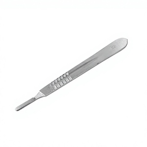 Kit chirurgical manuel en acier inoxydable avec manche de scalpel certifié CE, offrant une excellente adhérence, un équilibre et une précision pour la chirurgie générale - Product Image 1